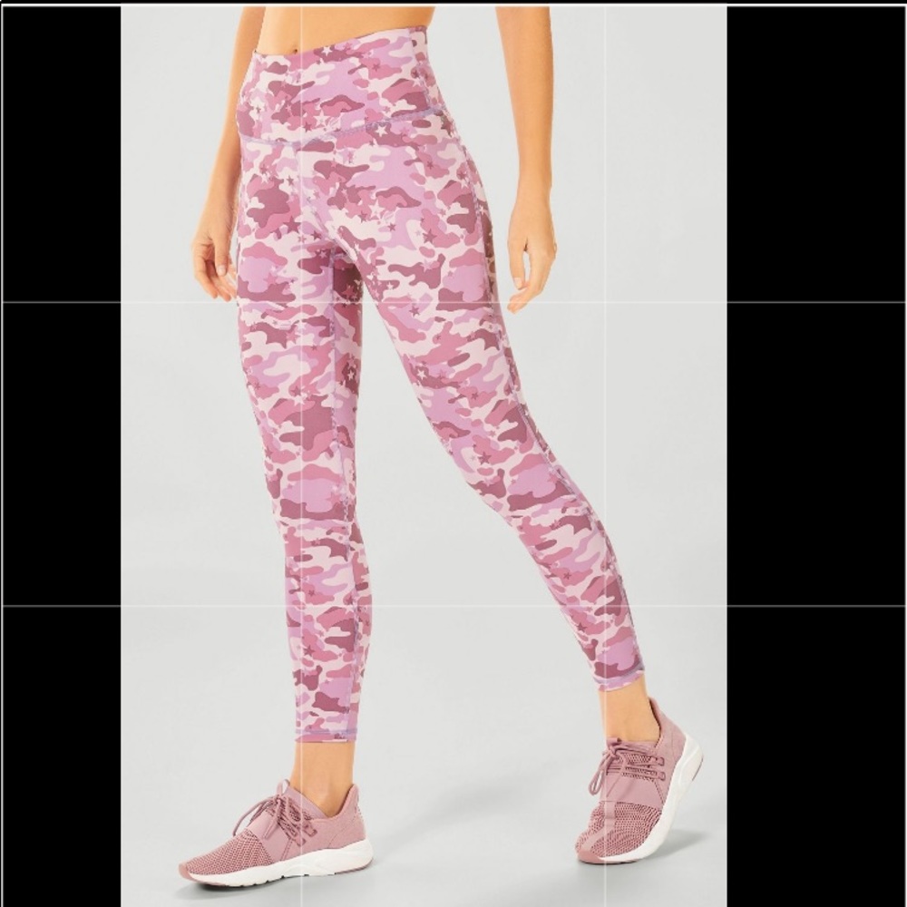 NWT Fabletics high waisted 7/8 pants